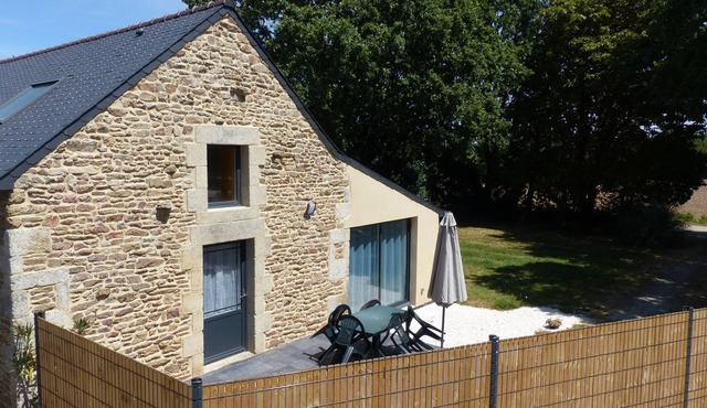 Quiet house 20 minutes from the beach