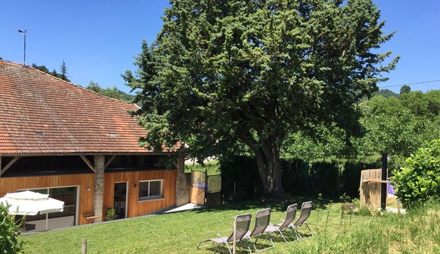 Quiet house at the foot of the castle