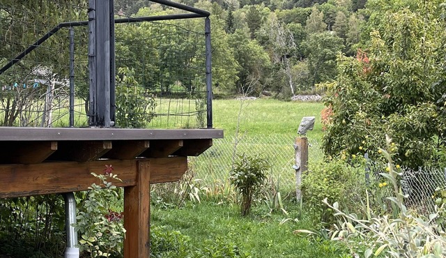 Quiet house for rent with garden and garage