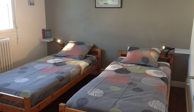 Quiet house in the Doelan district, with Wifi, garage, ..