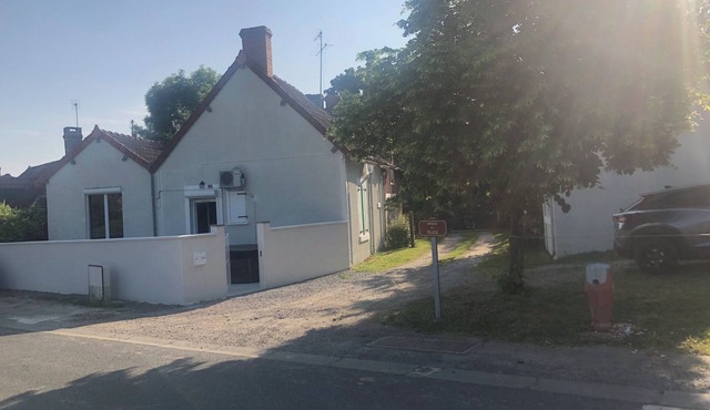 Quiet house in George Sand country