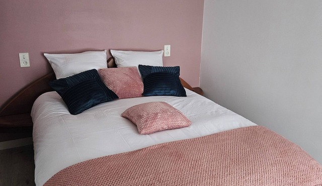 Quiet house in the countryside, ideal for retirees, couples with 2 children or 3 adults