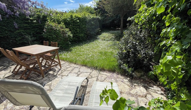 Quiet house near Paris, ideal for families