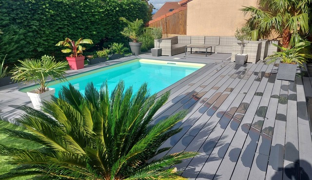 Quiet house of 120m² with swimming pool near Lyon
