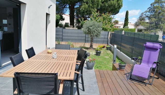 Quiet house with garden