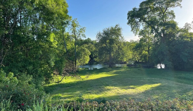 Quiet house with river view - relaxation guaranteed