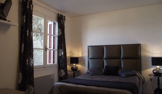 quiet in a green setting and panoramic views