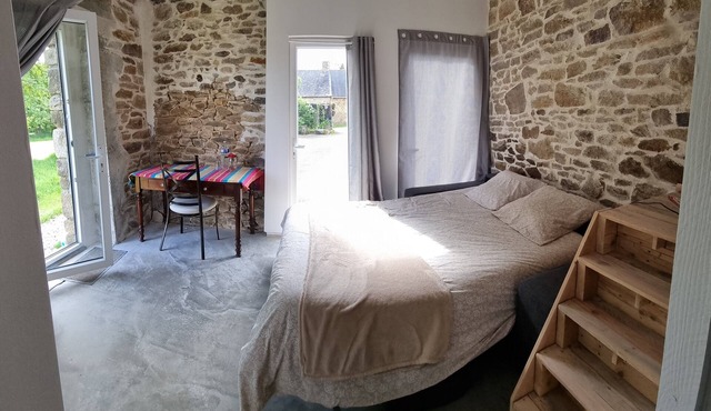 Quiet, independent room