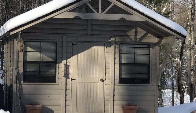 Quiet location nestled on no wake lake.