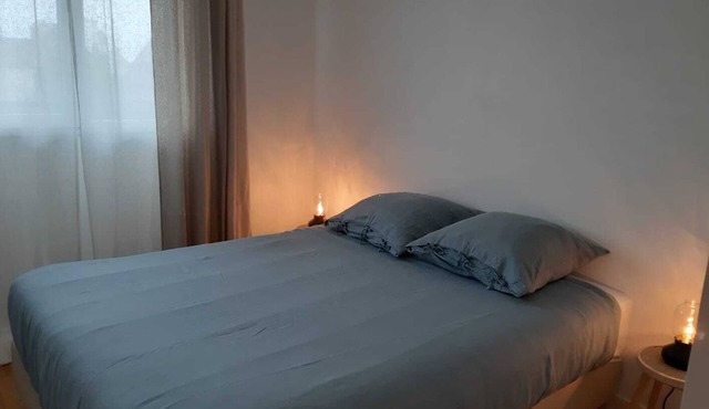 Quiet location with terrace and private parking