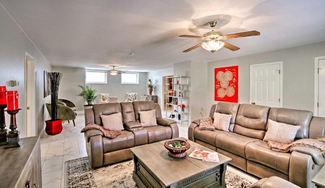 Quiet Memphis Home on 20 Acres 10 Mi to Downtown!