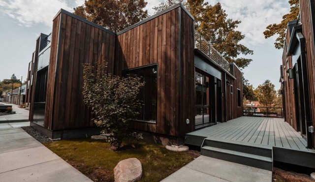 Quiet Micro Studio- Eco and Pet-friendly