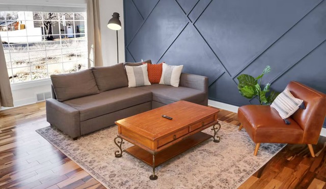 Quiet Millcreek Home With Patio & Outdoor Fireplace