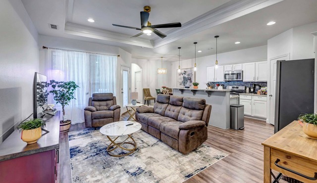 Quiet Modern 3BR Home Patio & Workspace