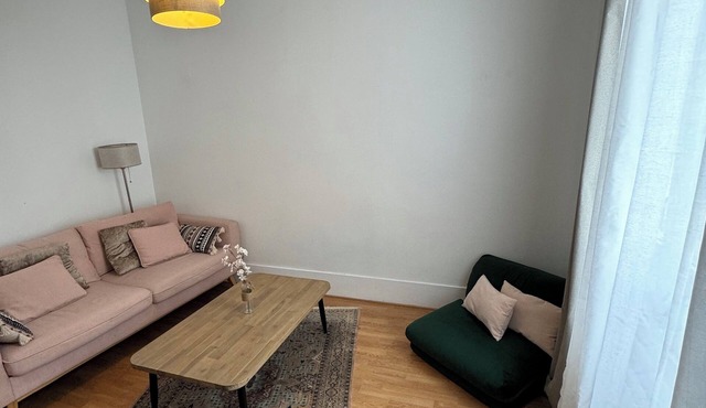 Quiet, modern apartment in Puteaux - La Défense