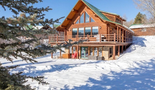 Quiet mountain views, cool nights, and relaxing porch evenings, Winter Specials!