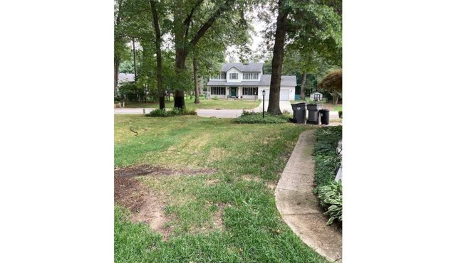 Quiet ND Area Home W/Pool, Hot Tub, home Theater.