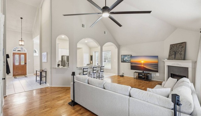 Quiet Neighborhood | 3 Bds W/Walking Trails!