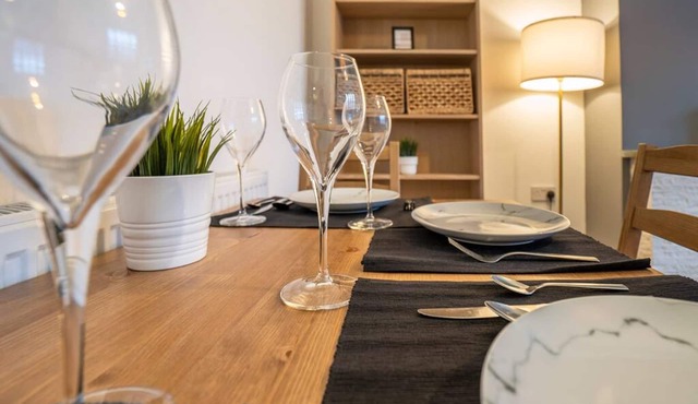 Quiet Neighborhood-free Parking