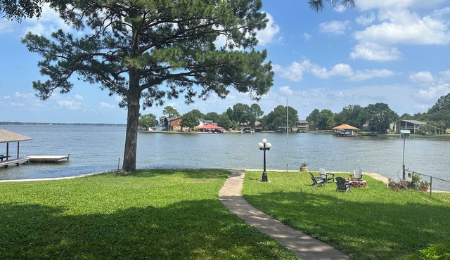 Quiet neighborhood with a beautiful lake view. Brand new dock.