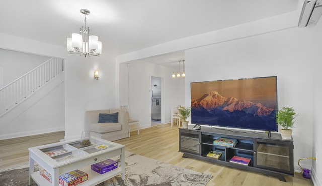 Quiet Oasis near Niagara Falls, Ontario, Canada