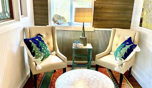 Quiet, peaceful, spotless studio near Lake Superior and all Bayfield amenities.