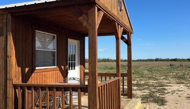 Quiet, Peaceful centrally located cabin