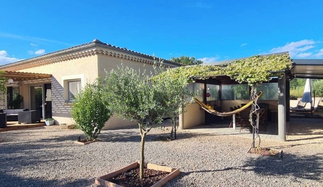 Quiet, peaceful villa in the center of all that the Ardèche has to offer