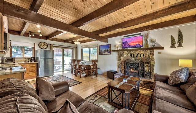 Quiet Pines Chalet - Remodel 3BR + Loft BBQ Games
