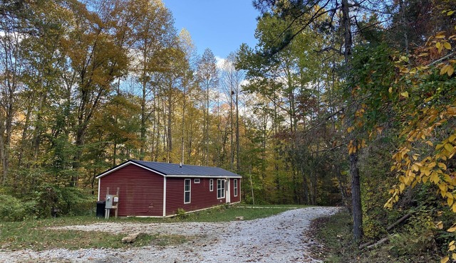 Quiet, Private 2 BR/1.5BA Unit ~ Lake View, next to Wood Creek Boat Dock