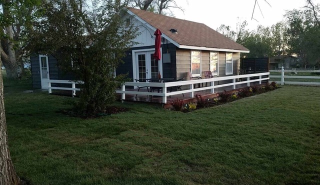Quiet Private Country Cottage