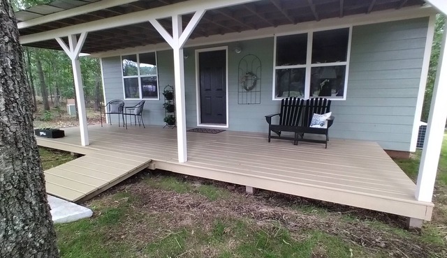 Quiet Quaint Cottage