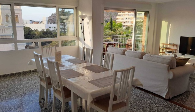 Quiet, relaxing and close to all points of interest,