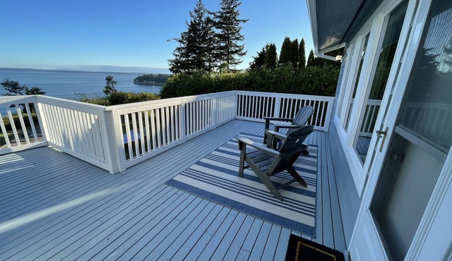 Quiet & Relaxing Family View Home for Beach Lovers & Whale Watchers, +EV charger