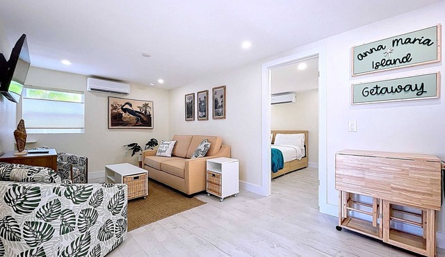 Quiet Rental with Tropical Crtyd Steps to Beach
