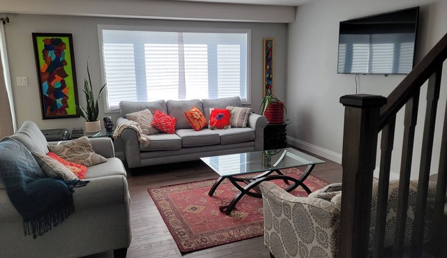 Quiet retreat in Palmerston, Ontario, pet friendly.