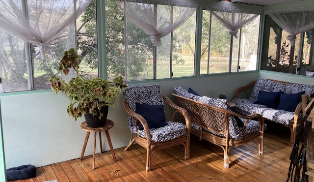 Quiet rural property in the koala belt, pet friendly