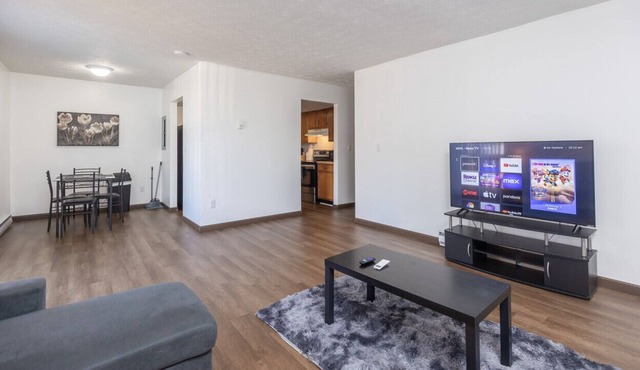 Quiet/Safe 2-Bed Apartment