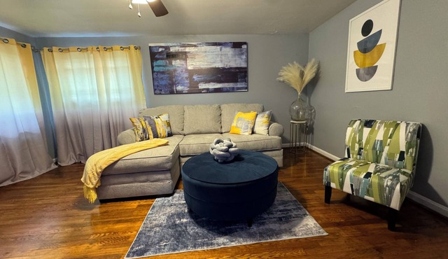 Quiet, safe and serene unit with lots of charm in a great location in Cincinnati