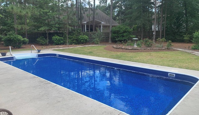 Quiet Sanctuary awaits you! 3 Bed 2.5 Bath, Private Pool and Dog Friendly Home!