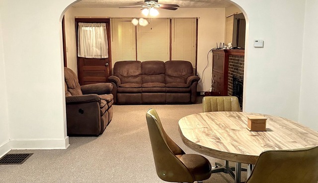 Quiet, secluded country home! Clean & Serene