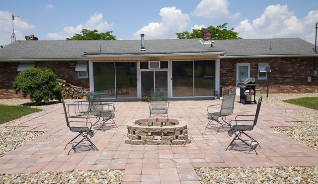 Quiet, secluded home in the country