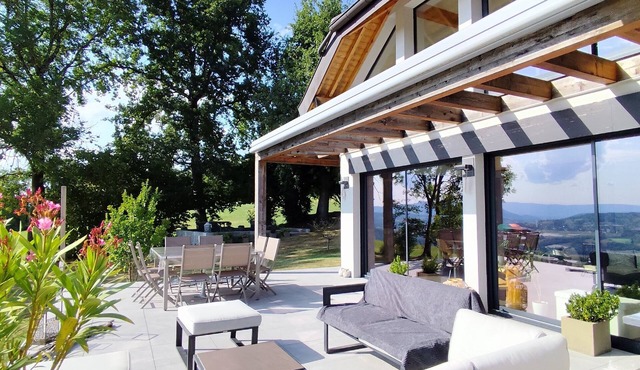 Quiet semi-detached house