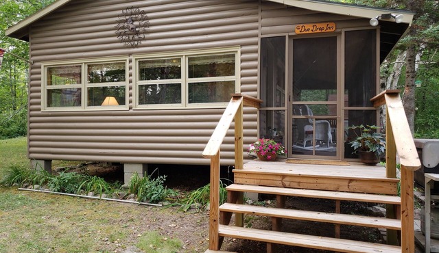 Quiet/SmallCabin in the Woods