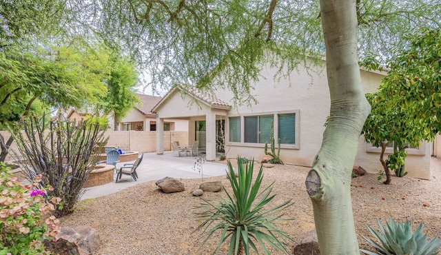 Quiet Sonoran Foothills: Pet-Friendly, Basketball, Pickleball, Pool & Sleeps 8