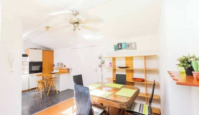 Quiet, spacious, central F3