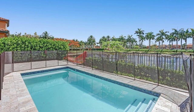 Quiet spacious Miami home with 5 bedrooms