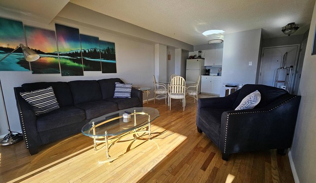 Quiet, Spotless Condo with King Bed for your Getaway!