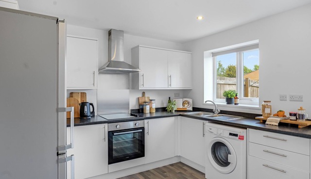 Quiet St Helens Home Near Train Station, Free Parking and WiFi