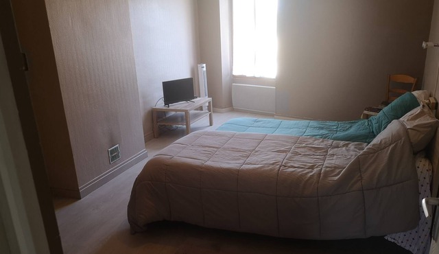 quiet studio for rent